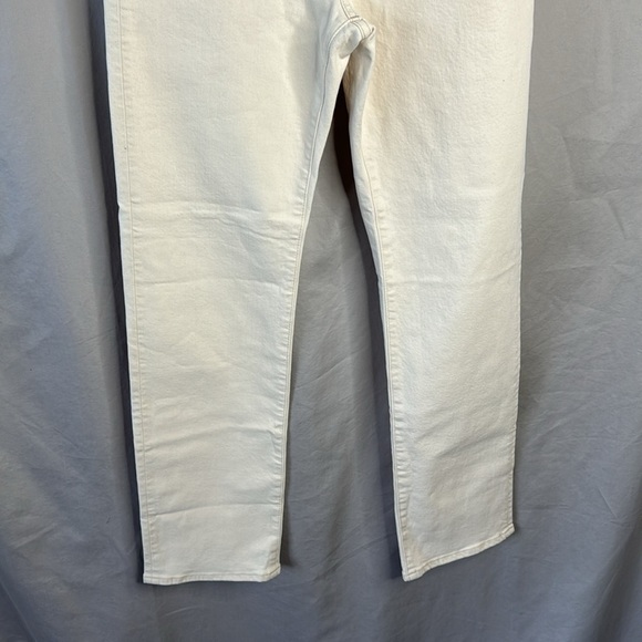 Madewell The '90s Straight Jean - Picture 8 of 13